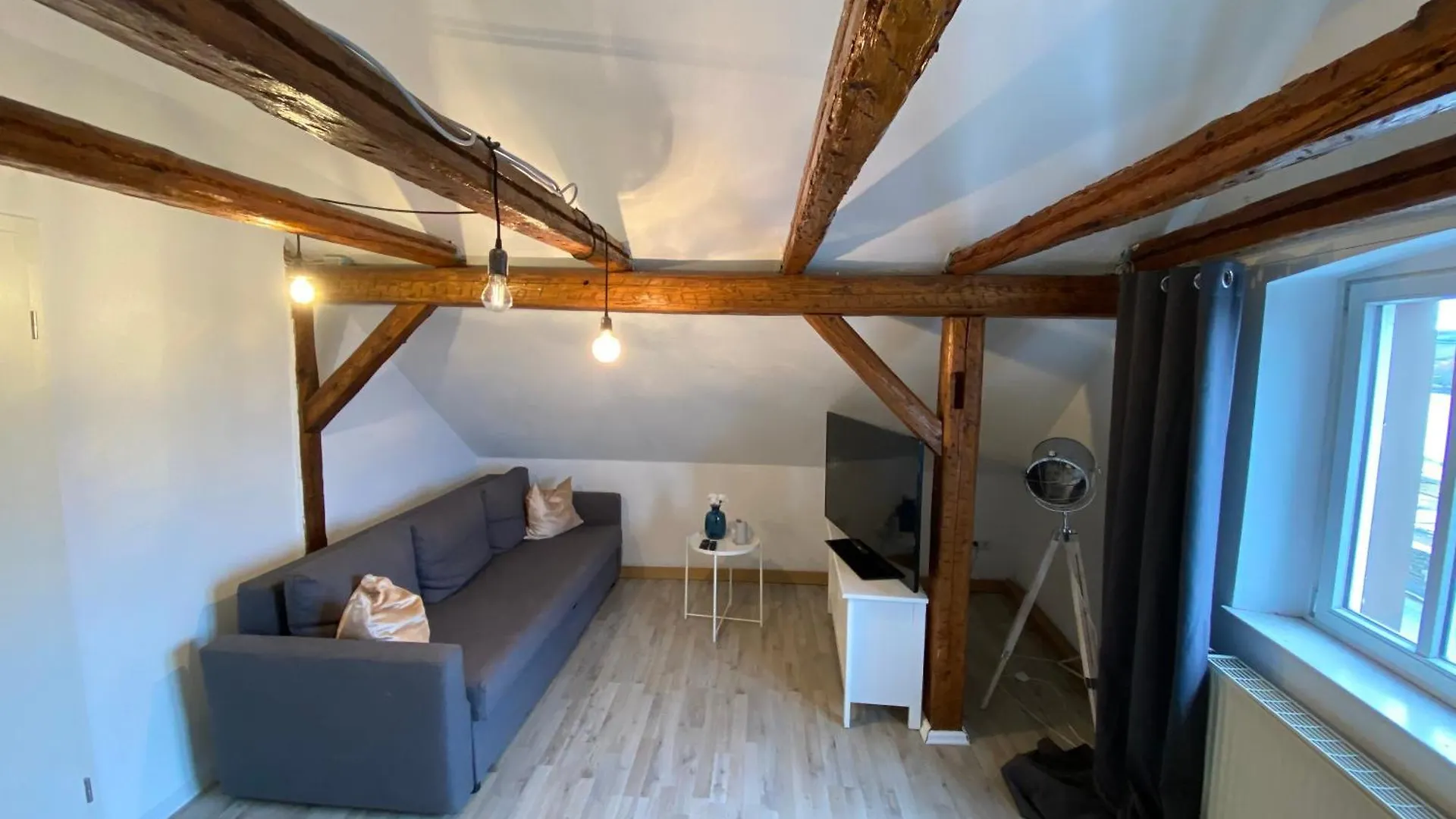 Mainblick Voll Ausgestattet, Kueche, Klima, Wanne Apartment Marktbreit