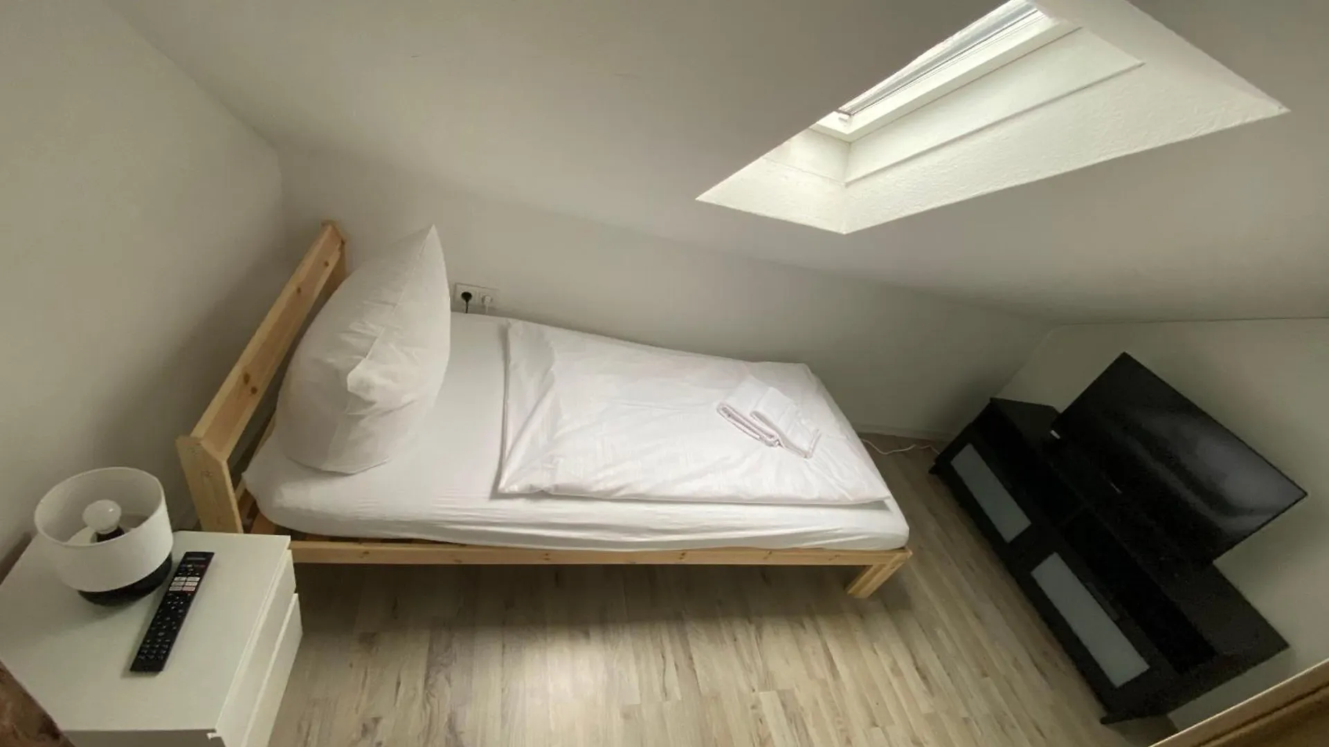 Mainblick Voll Ausgestattet, Kueche, Klima, Wanne Apartment Marktbreit
